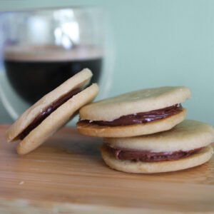 Galletas de Mantequilla Rellenas - Crema de Avellana